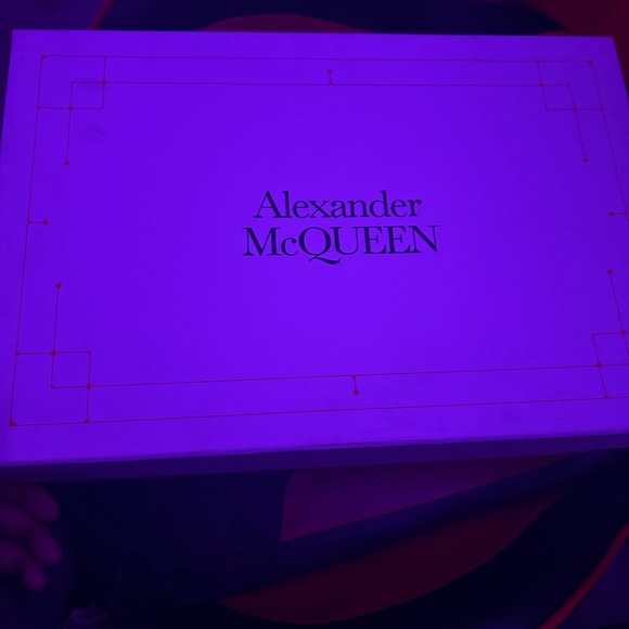 Alexander mcqueens - Picture 4 of 4